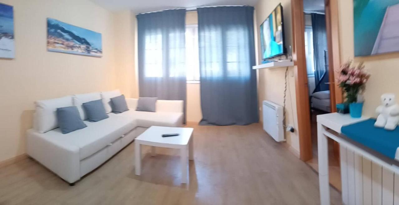 Gran Maribel Arttyco, Piscina, Sauna Y Jacuzzi 塞拉内华达 外观 照片